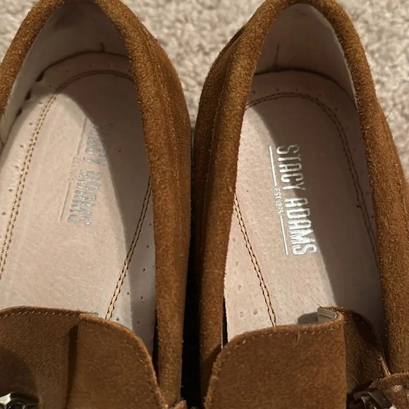 Stacy Adams Men’s Sliver Buckle Round Toe Brown Suede Leather Loafers - Picture 4 of 7